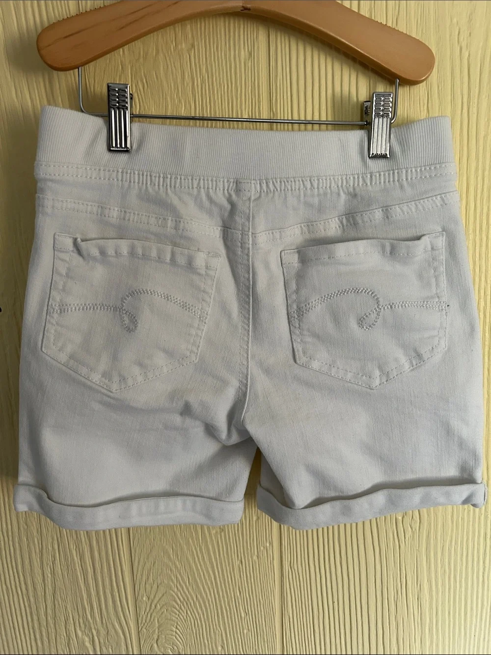 White Denim Casual Shorts